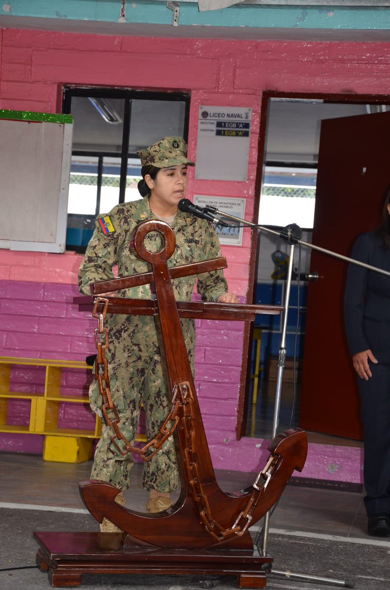 lnavalquitorc's tweet photo. !Bɪᴇɴᴠᴇɴɪᴅᴏs ᴀ Bᴏʀᴅᴏ!

La UEFFAA. Liceo Naval Quito - Régimen Costa, con muchísima alegría abre nuevamente sus puertas para recibir a nuestros pequeños grandes protagonistas: ustedes, cadetes de inicial2 y preparatoria, que comienzan con entusiasmo esta hermosa etapa https://t.co/1TYARdSbuK