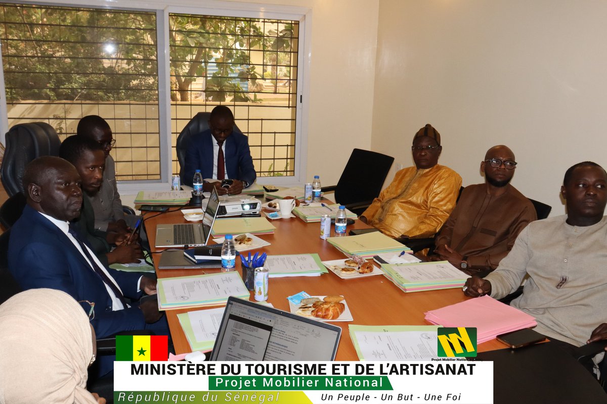 Ce mercredi 30 avril de l’an 2025, le Comité de Pilotage (COPIL)  du Projet Mobilier National (PMN), s’est réuni  sur convocation de son Président Monsieur Ousseynou LY. 
@Min_tourism_art 
<a href="/MobilierProjet/">Projet Mobilier National</a> 
<a href="/PR_Diomaye/">Bassirou Diomaye Faye</a> 
<a href="/SonkoOfficiel/">Ousmane Sonko</a> 
<a href="/M_DIAO221/">Mountaga DIAO</a> 
<a href="/CitizenLYsn/">Ousseynou LY</a> 
<a href="/IbrahimaTall_SN/">Ibrahima TALL</a>