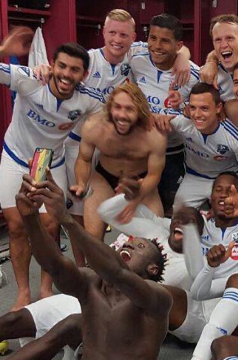 Goldoro2's tweet photo. Victoire!!!!! #cfmtl #imfc #fuckTFC https://t.co/xxCcn4yi1S