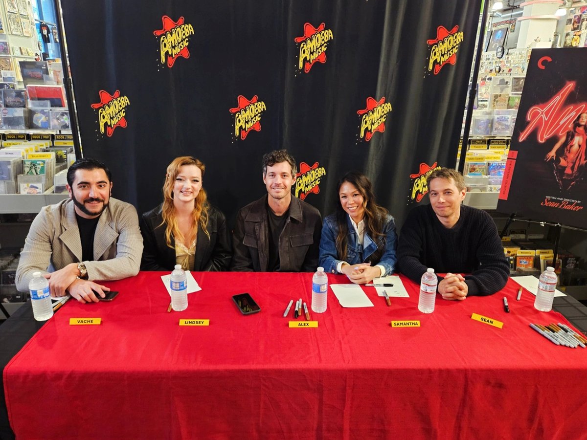 Amoeba Music tweet media
