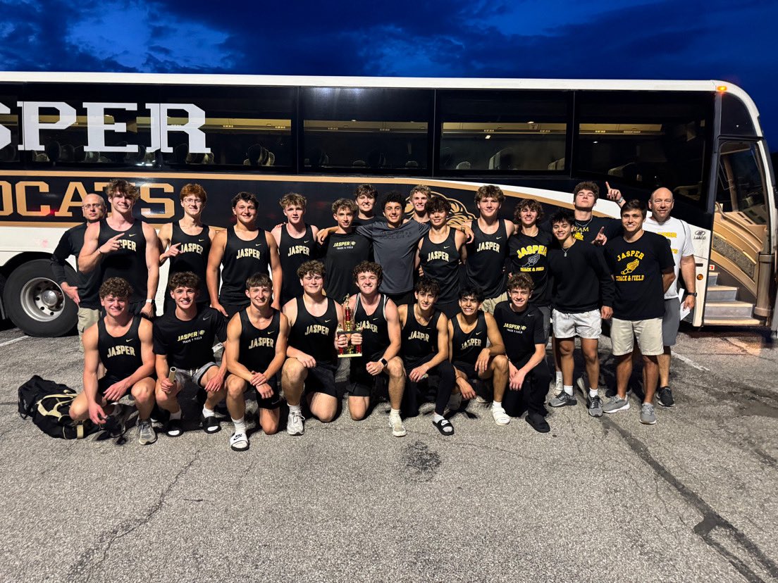 JasperAthletic's tweet photo. Boys’ Track and Field won the 10-team Princeton Invitational tonight!! It was a close battle with the host, Princeton. The guys did a great job tonight!  Tons of personal bests achieved.  Proud of them all!  Go, Cats, go!! https://t.co/t6KfoaoXIS
