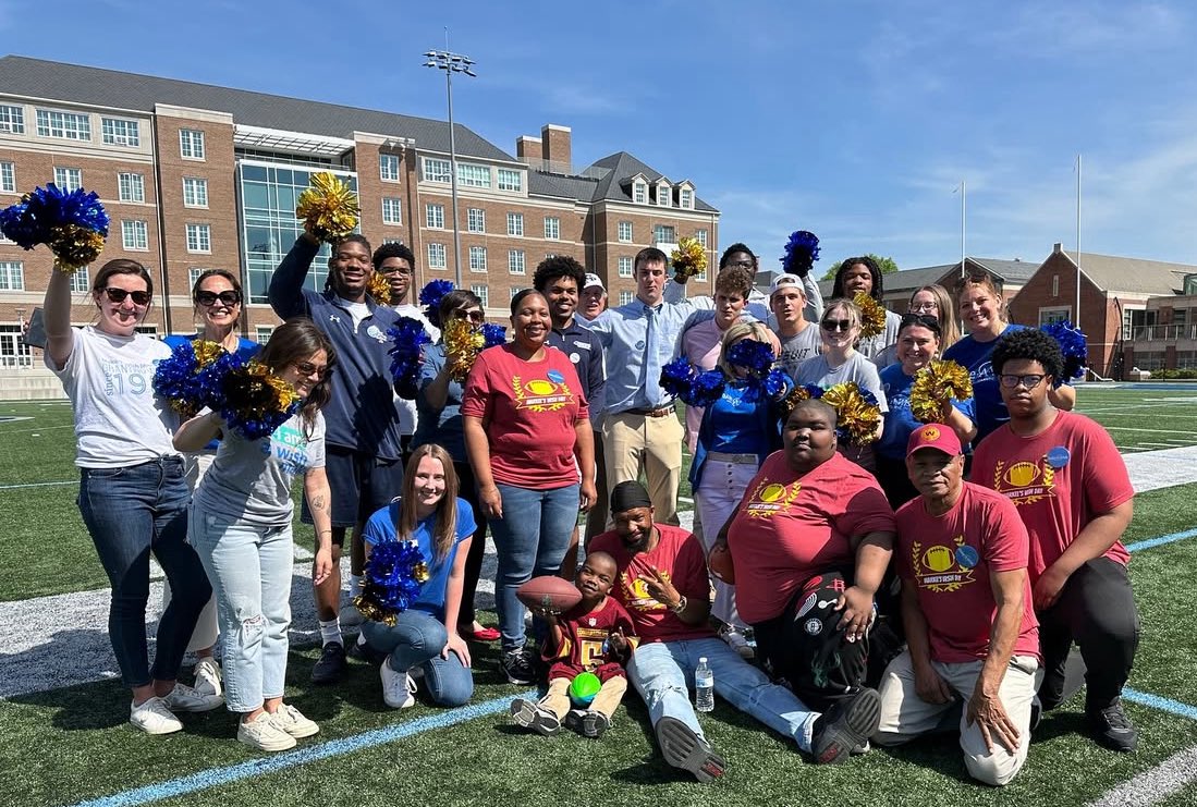 Dominic DeSarno ✞ (@dominicdesarno) on Twitter photo Honored to support <a href="/MakeAWish/">Make-A-Wish America</a> with my teammates and spend some time with Markel. Prayers! <a href="/JayD__5/">Jayden Daniels</a>
wusa9.com/video/life/hea… Honored to support <a href="/MakeAWish/">Make-A-Wish America</a> with my teammates and spend some time with Markel. Prayers! <a href="/JayD__5/">Jayden Daniels</a>
wusa9.com/video/life/hea…