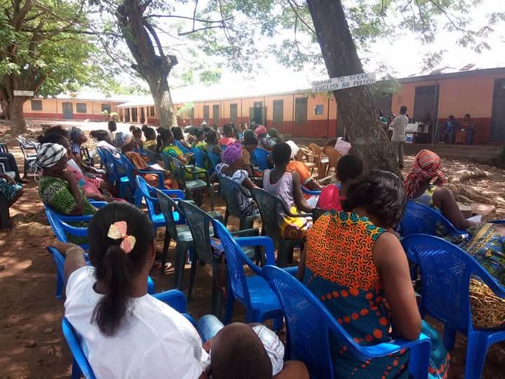 TulasiMathias's tweet image. Exactly 7 years ago, we launched our literacy program for expectant mothers, fostering a love for reading.
It was themed "The Pregnant Reader, The Intelligent Baby."
The workshop has had a lasting impact on pregnant women, on the need to start Reading Aloud to the unborn child.