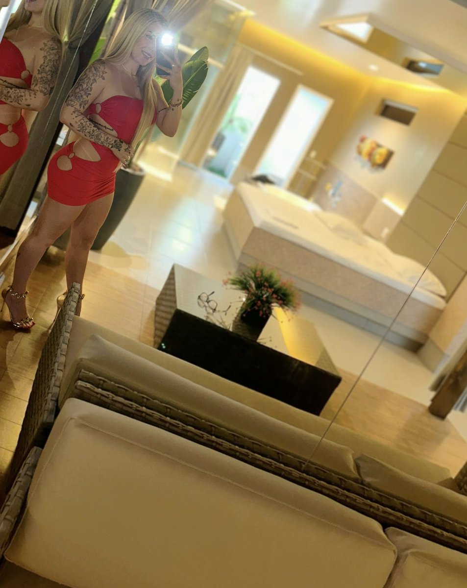 𝐋𝐨𝐢𝐫𝐚 𝐅𝐞𝐞𝐭 (@feetloira) on Twitter photo 