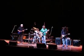 Performing NTYDA Live at
National Theatre Richmond Virginia ✌️👍😎🎸🔈🎵