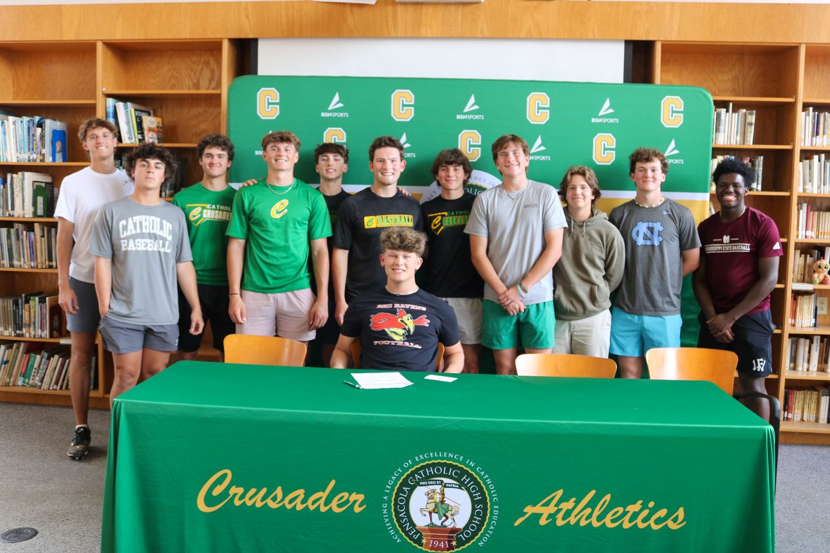 Congratulations to Caige Bratcher who signed a scholarship this afternoon to continue his football career at Coffeyville Community College in Kansas!
<a href="/Red_Raven_FB/">Coffeyville Football</a> <a href="/ccrusadersfball/">Pensacola Catholic Football</a> 
For the full gallery, follow this link - pensacolachs.org/scholarship-si…