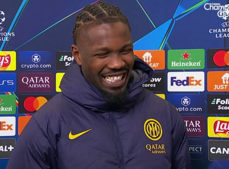 TouchlineX's tweet photo. Is Lamine Yamal the best player in the world?

🚨🗣️ Marcus Thuram: "No... The best player in the world is French. And the second best too. After that, Lamine Yamal... The best players are Dembélé and Mbappé." https://t.co/jj7bekHYlx