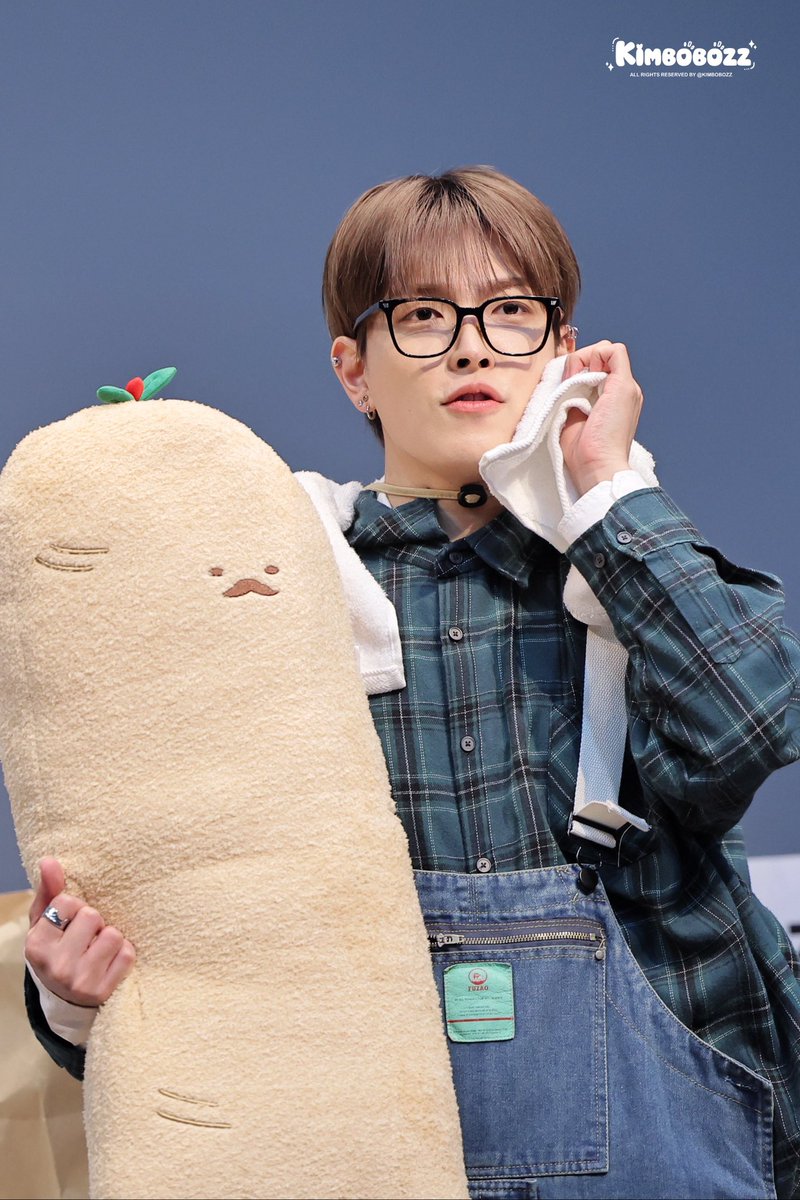 Kimbobozz's tweet photo. 250421 프롬

#ATEEZ #에이티즈 
#홍중 #HONGJOONG #ホンジュン https://t.co/IH1gEHdysD