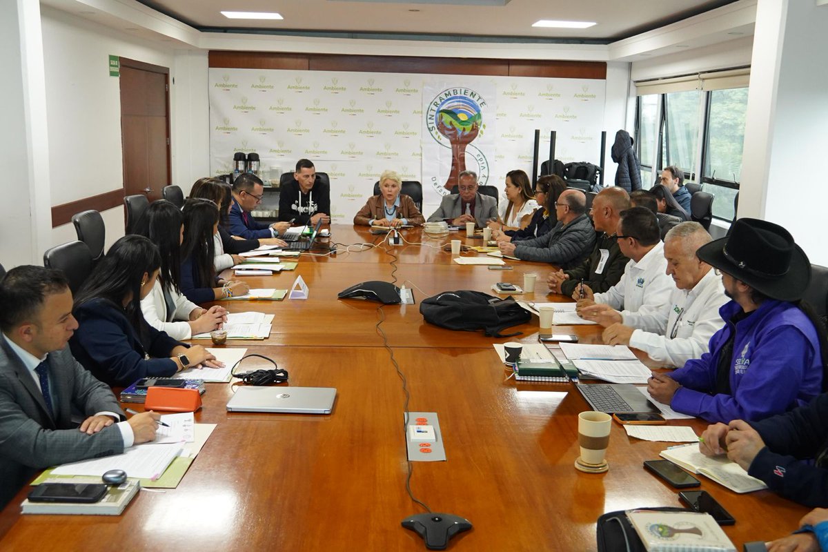 SINTRAMBIENTE SUBDIRECTIVA CALI tweet media