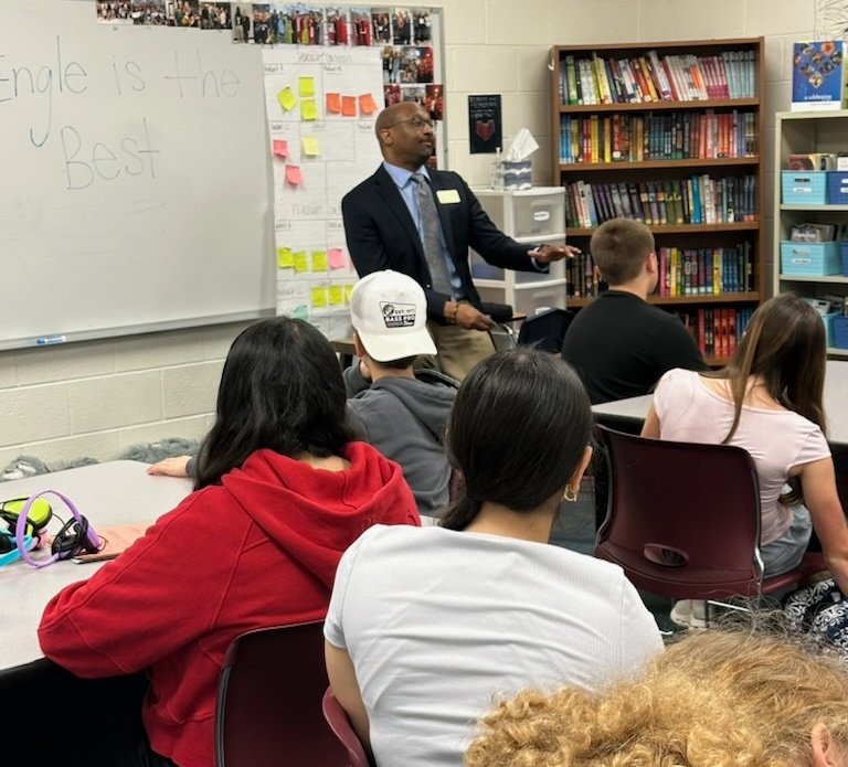 Dr. Curtis Cain (@rockwoodsupt) on Twitter photo I had a blast talking about argumentative essays this morning with Ms. Engle's class at Rockwood South Middle! <a href="/MsEngleTeach/">Kristen Engle</a> #NurturingLearning I had a blast talking about argumentative essays this morning with Ms. Engle's class at Rockwood South Middle! <a href="/MsEngleTeach/">Kristen Engle</a> #NurturingLearning