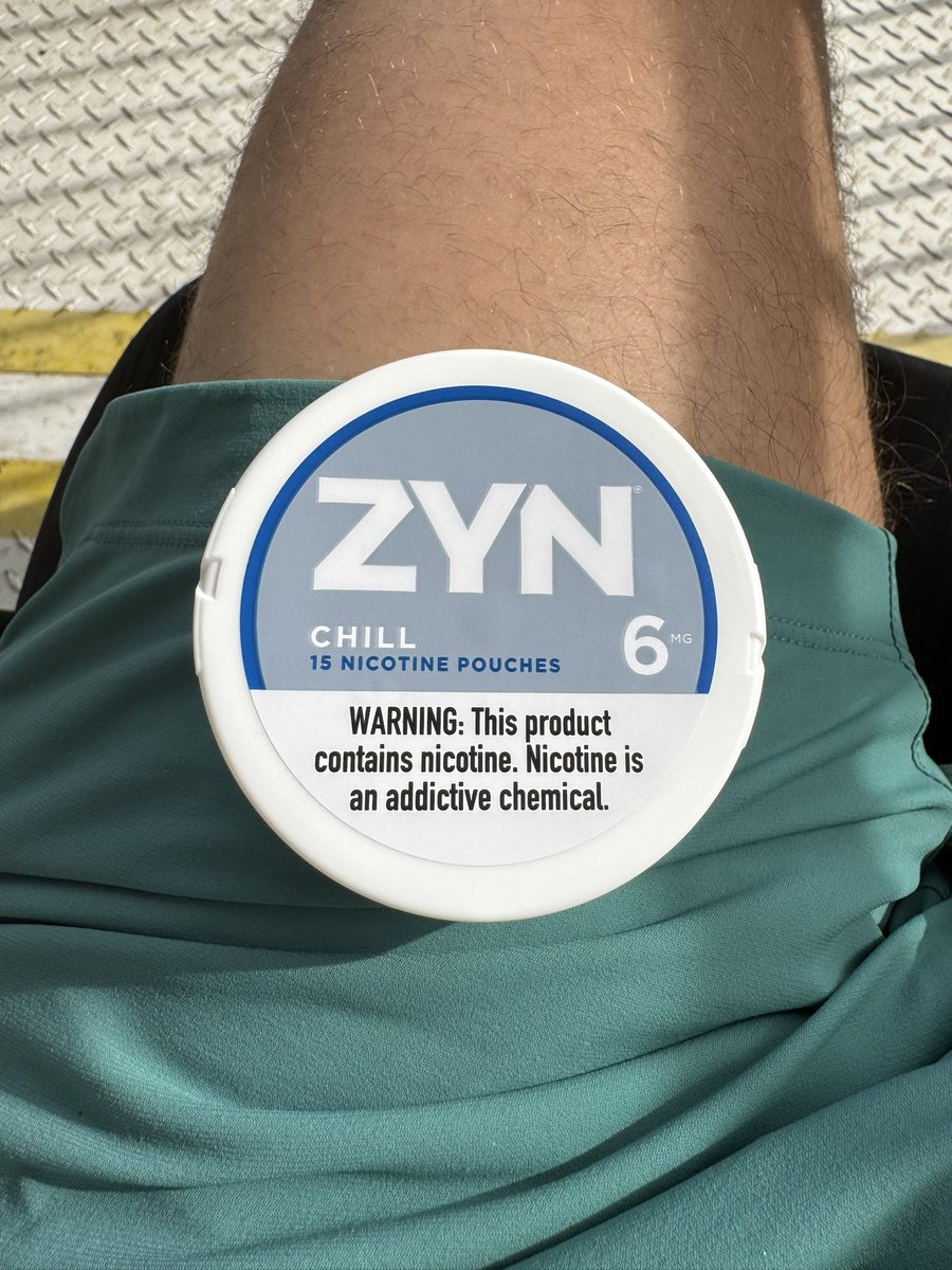 sizzlemyizzle69's tweet photo. Oh how I’ve missed you no one gives you a chance #chillzynsrule #chillman https://t.co/shQObGU0qR