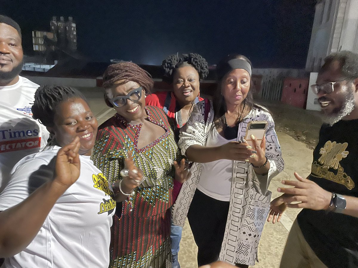 The Minister of Tourism, Arts and Culture. The Honorable Dzifa Abla Gomashie in a group photo with some participants of the Night tour. #accrabynight #blackstarexperience #nighttour