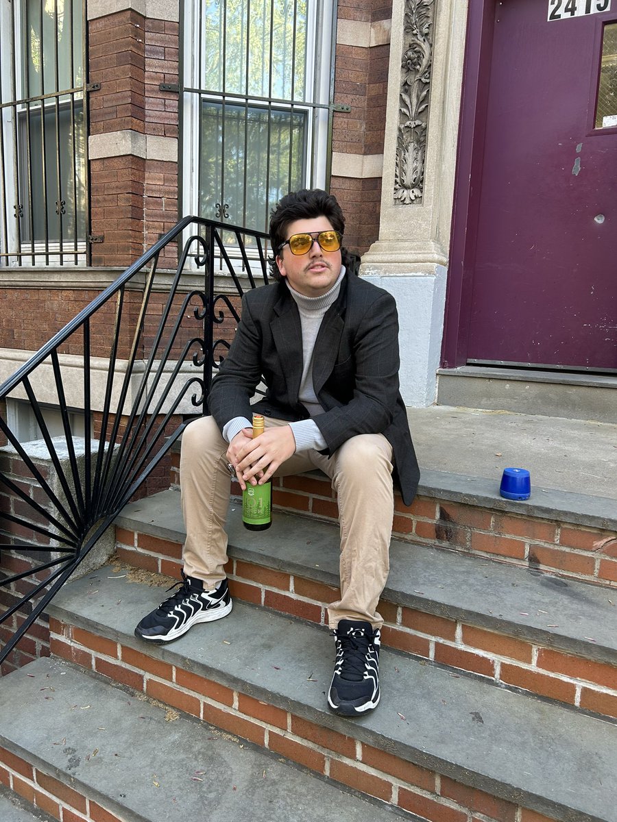 Kd’s to the awards. #NeverRattled <a href="/GrilledChaz/">Chaz McAdams</a> <a href="/Mr_Darts1/">Darts</a>