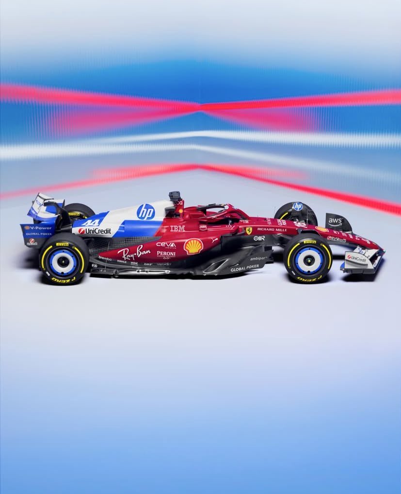 🚨 | OFFICIAL 

FERRARI'S MIAMI GP LIVERY! 💙🤍