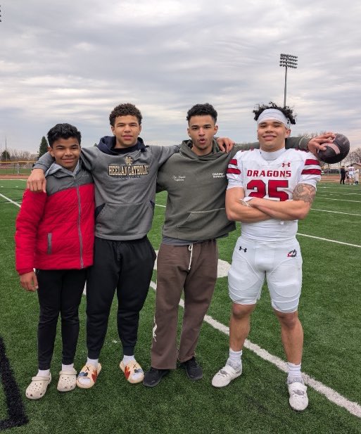 Avery Favors tweet media