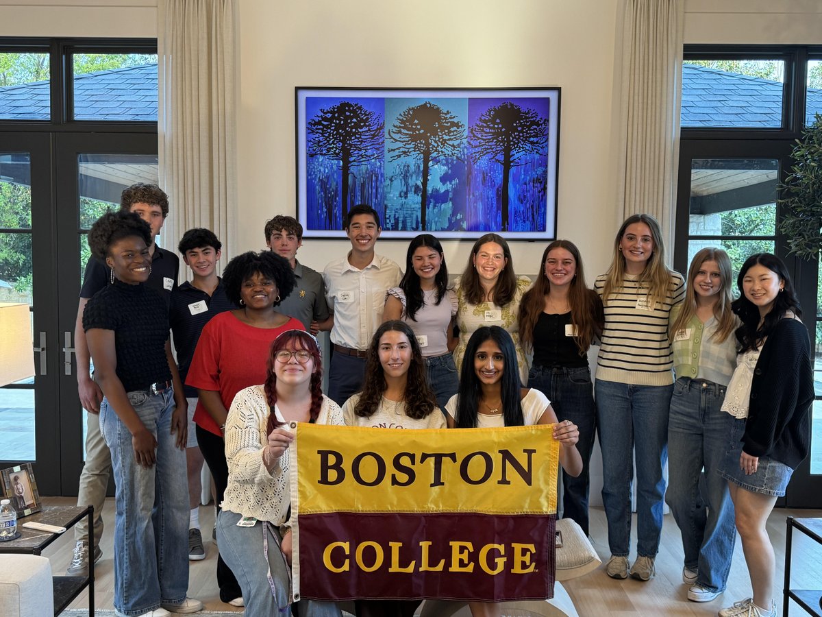 🦅 <a href="/BC_Admission/">Boston College Admission</a> hosts events to celebrate admitted Eagles all over the country. It's a chance for our newest Eagles to connect with one another, the Admission team, and local @bcalumni, as well as get excited about the next four years. #BC2029 

📸: on.bc.edu/AEReceptions29