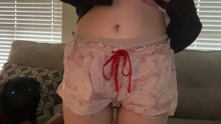 netcalcel's tweet image. body was kinda tea for a while now im fat been fat