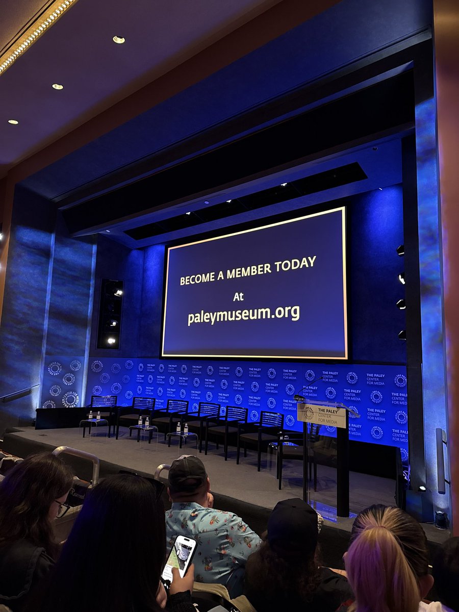 At another TWD premiere 🫡😌 #Deadcity #TheWalkingDead