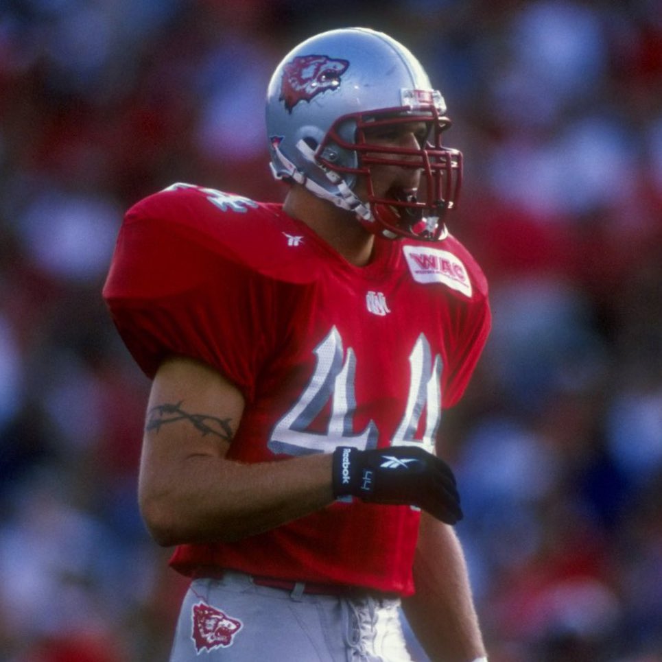 Rowdy Pearce (@rowdypearce_71) on Twitter photo After a great talk with <a href="/_CoachElliott/">Jared Elliott</a> I’m blessed to receive an offer from The University of New Mexico!
<a href="/UNMLoboFB/">New Mexico Football</a> <a href="/Coach_CBooth/">Cody Booth</a> <a href="/StonedaleChris/">chris stonedale</a> <a href="/Garry_powell5/">Coach Powell</a> <a href="/mcounts41/">Matthew Counts</a> <a href="/bobbythompson72/">Robert Thompson</a> <a href="/GrantDavis/">Grant Davis</a> <a href="/phil_dawson_4/">Phil Dawson</a>
#GoLobos 🐺 ⬆️
<a href="/MCSMustangFB/">Midland Christian Football</a> After a great talk with <a href="/_CoachElliott/">Jared Elliott</a> I’m blessed to receive an offer from The University of New Mexico!
<a href="/UNMLoboFB/">New Mexico Football</a> <a href="/Coach_CBooth/">Cody Booth</a> <a href="/StonedaleChris/">chris stonedale</a> <a href="/Garry_powell5/">Coach Powell</a> <a href="/mcounts41/">Matthew Counts</a> <a href="/bobbythompson72/">Robert Thompson</a> <a href="/GrantDavis/">Grant Davis</a> <a href="/phil_dawson_4/">Phil Dawson</a>
#GoLobos 🐺 ⬆️
<a href="/MCSMustangFB/">Midland Christian Football</a>