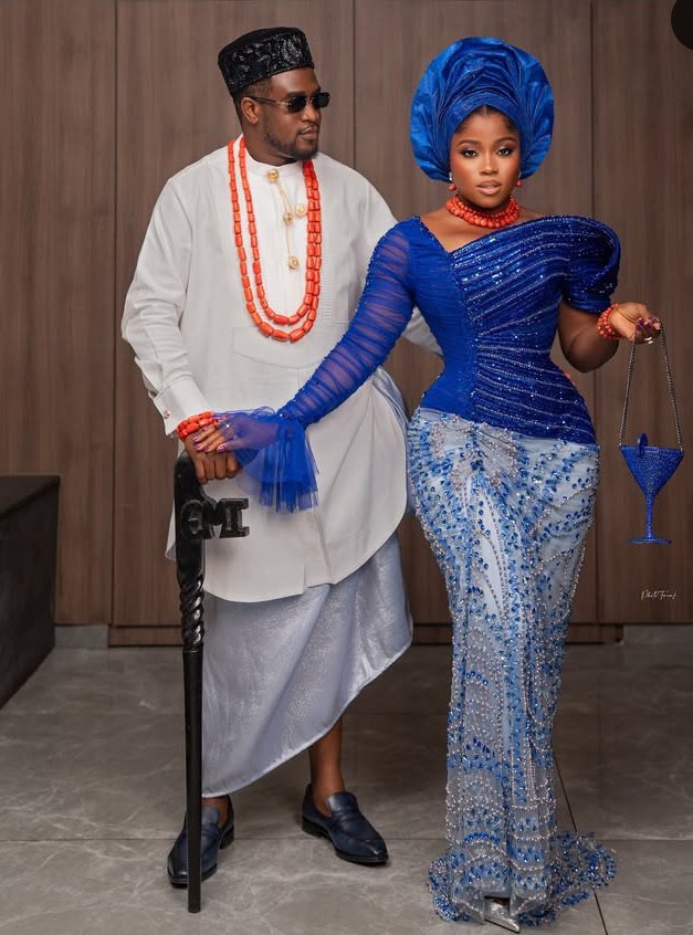 stylishnene's tweet image. Mr and Mrs Atere #veekeejames #femiatere #weddingguests