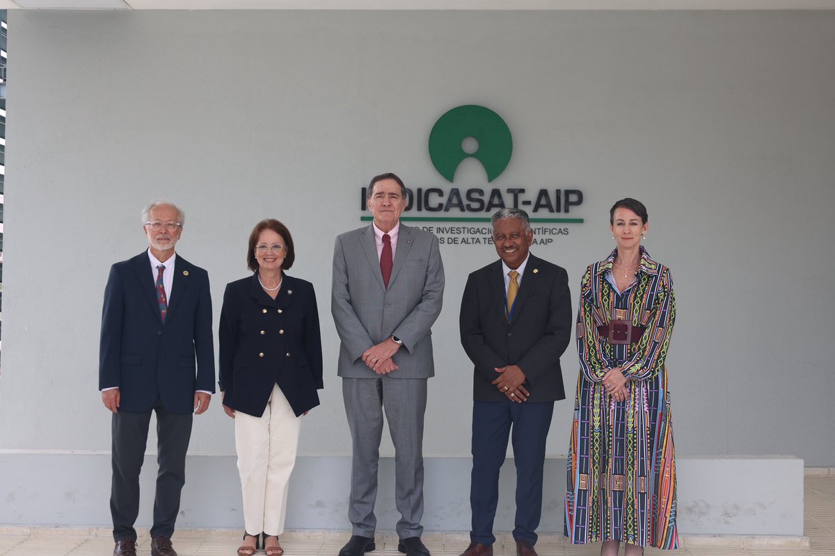 indicasat's tweet image. Nos honra anunciar la visita del del Dr. Jarbas Barbosa da Silva, Director de la Organización Panamericana de la Salud (OPS), en nuestro instituto. 🌎🩺
🗣️ El Dr. Barbosa compartirá valiosas reflexiones sobre temas clave para la salud pública y su impacto en nuestra región.