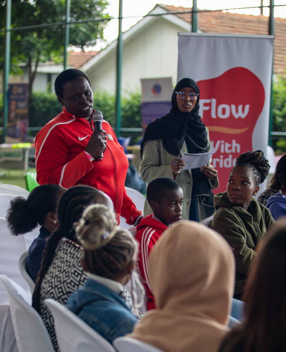 Huge kudos to our Isiolo rep Amina for expertly guiding the side event at the #EastAfricaGirlsLeadSummit2025, hosting Dr. Rael (UNFPA-Kenya) &amp; Dr. Amanda (Nairobi Hospital) in a rich dialogue on menstrual health across rural, urban &amp; informal areas.
#UNFPAYAPKe 
#1vision3zeros