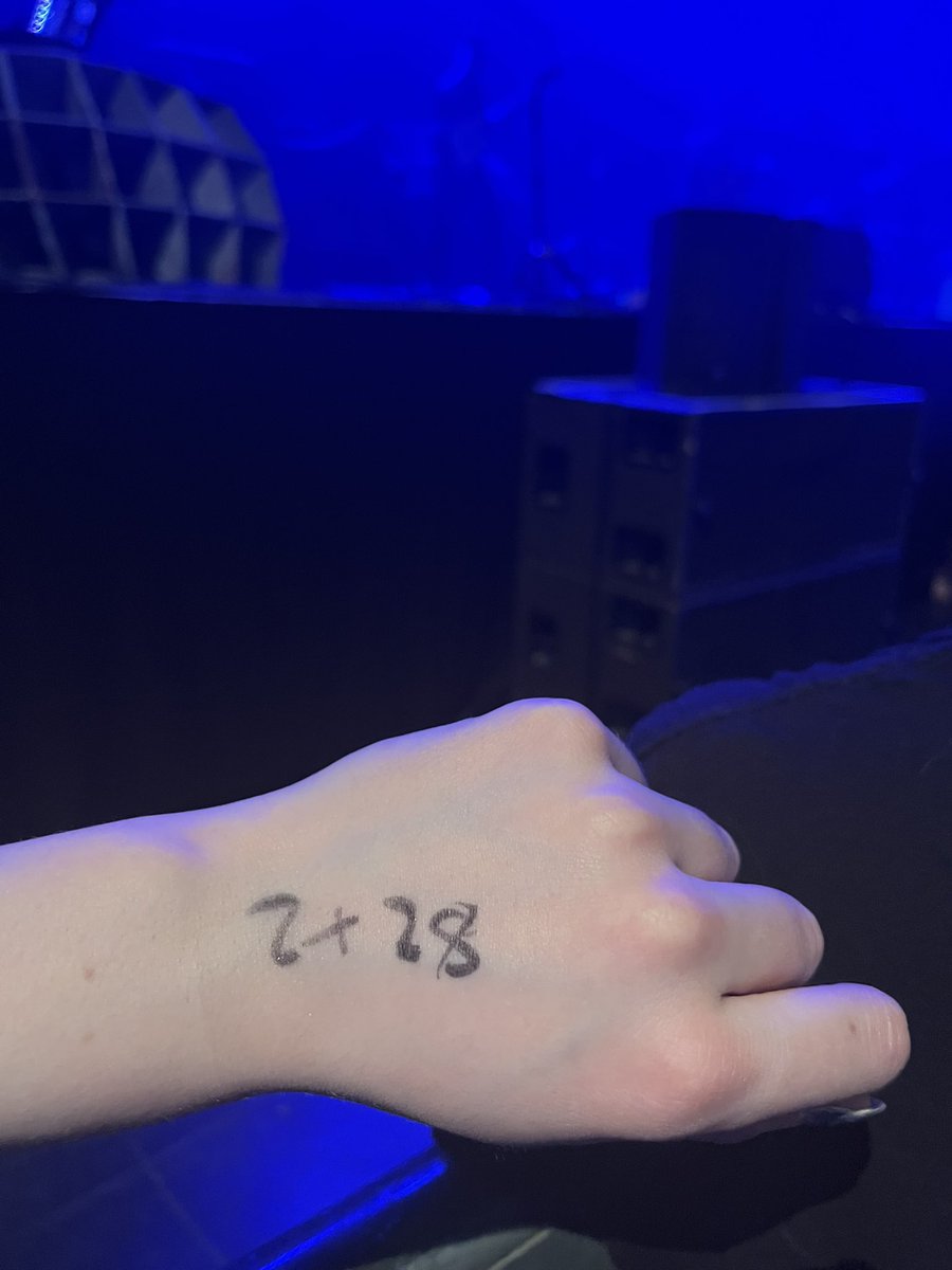 TaylorSwift1638 tweet picture