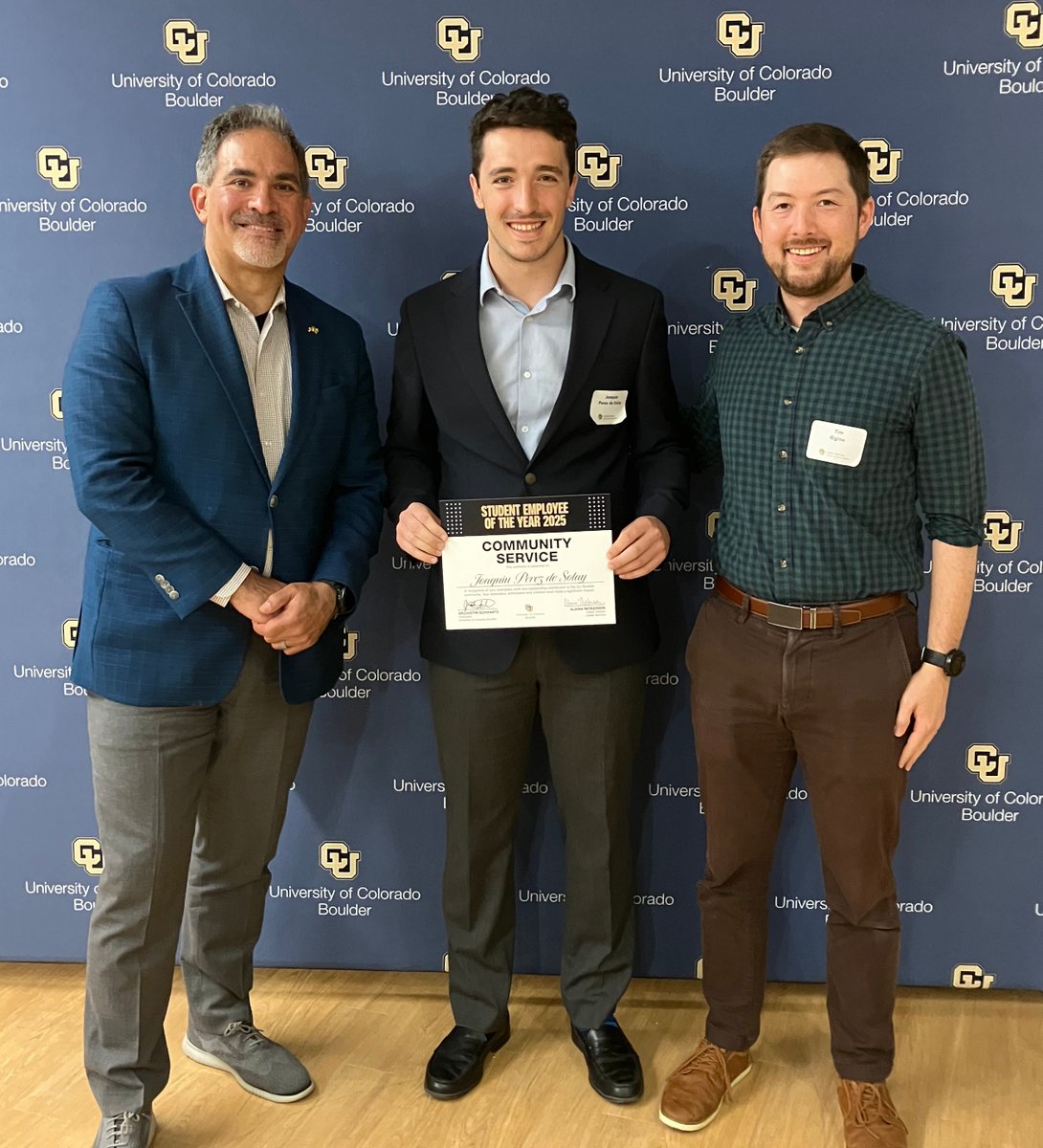 CU Science Discovery (@cusciencedisco) on Twitter photo Today we're saying goodbye to team member, Joaquin Perez de Solay! Joaco was recently honored by Chancellor Schwartz as <a href="/CUBoulder/">CU Boulder 🦬</a>'s Undergraduate Student Employee of the Year (Community Service). His work has made SD more welcoming for all. ¡Gracias, Joaco! Today we're saying goodbye to team member, Joaquin Perez de Solay! Joaco was recently honored by Chancellor Schwartz as <a href="/CUBoulder/">CU Boulder 🦬</a>'s Undergraduate Student Employee of the Year (Community Service). His work has made SD more welcoming for all. ¡Gracias, Joaco!