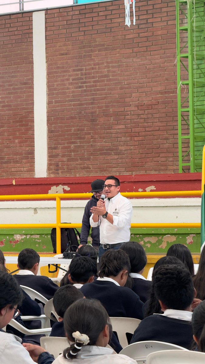 SecGobiernoBoy's tweet photo. En una jornada llena de aprendizaje, compromiso y participación ciudadana, el municipio de Combita fue escenario de la Gran Feriatón de los Derechos Humanos, espacio construido en articulación con la Policía Nacional, INPEC, Alcaldía Municipal y la Dirección de Diálogo Social. https://t.co/SJvuHkp07M