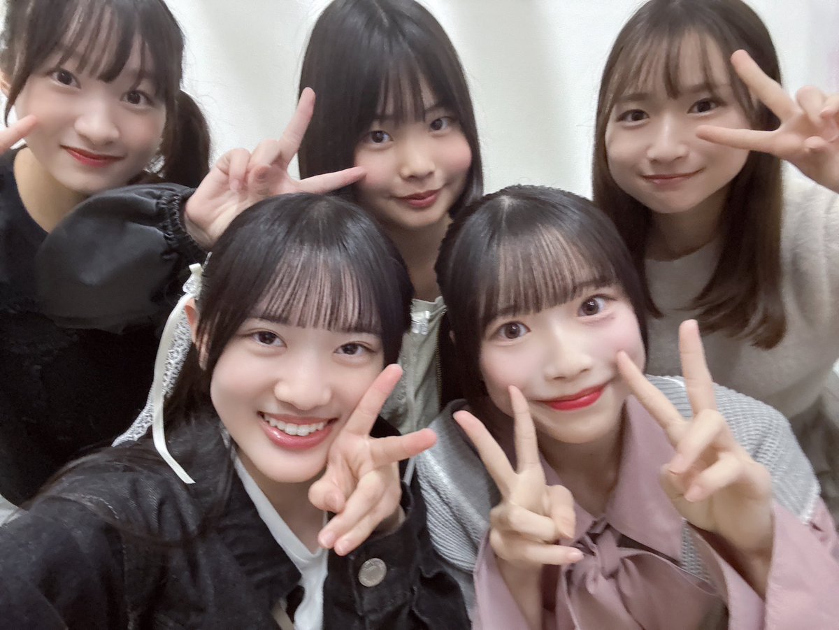 prhythm_298's tweet image. 2025年5月6日(火・祝)にデビューする『#Ꮲrhythm (ぷりずむ)』です!
チラシを受け取ってくださった皆様
ありがとうございました♪
推しの落選メールご提示で
【ライブ無料招待】いたします📣💖
デビューに向けて頑張ります!!✊✨
#prm_now #声を聴かせてキャンペーン