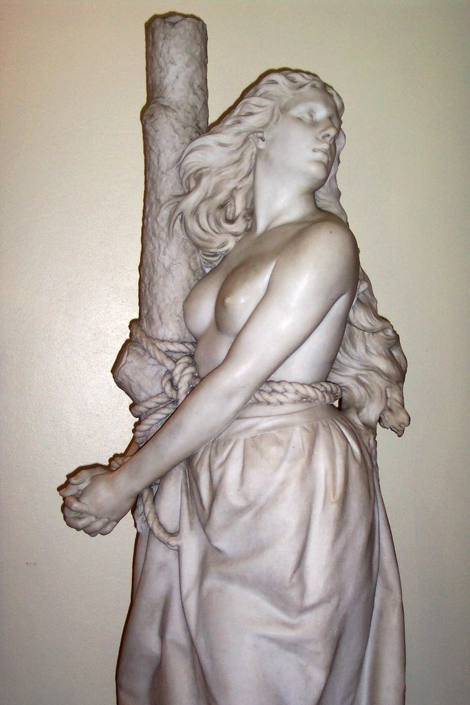 Margaret Wilson, Covenanter Martyr of Wigtown.
Born 1667 near Wigtown, Scotland, she would become a martyr at the age of 18 for her refusal to swear the Oath of supremacy, declaring only Christ is King and head of the church.
She died as the tide rose singing Psalm 25.