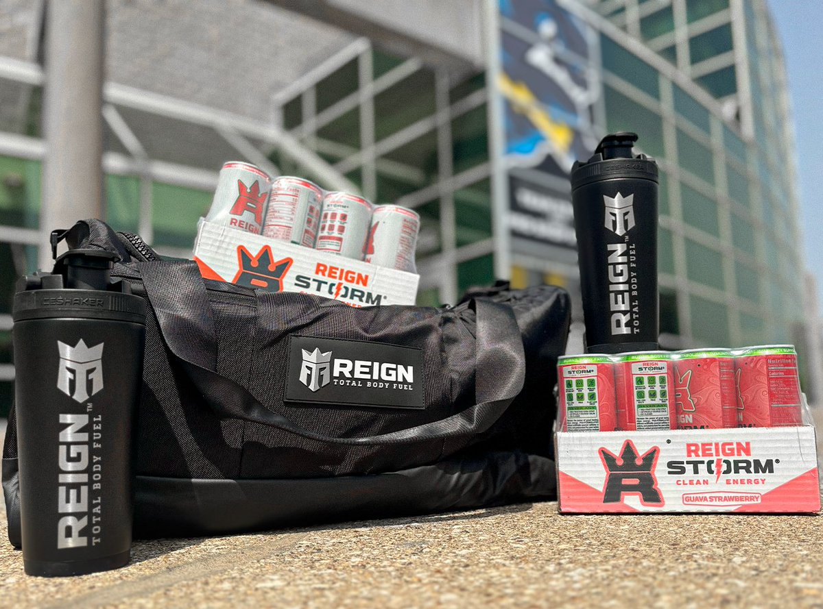 ❤️ &amp; 🔁

We're opening #GiveaMAY with this awesome <a href="/drinkreignstorm/">Reign Storm</a> gear bundle and all you have to do is like and share this post for the chance to win🫵

Winner will be announced Thursday, May 8 @ 10AM CDT

*Must be following to win

#TakeCover