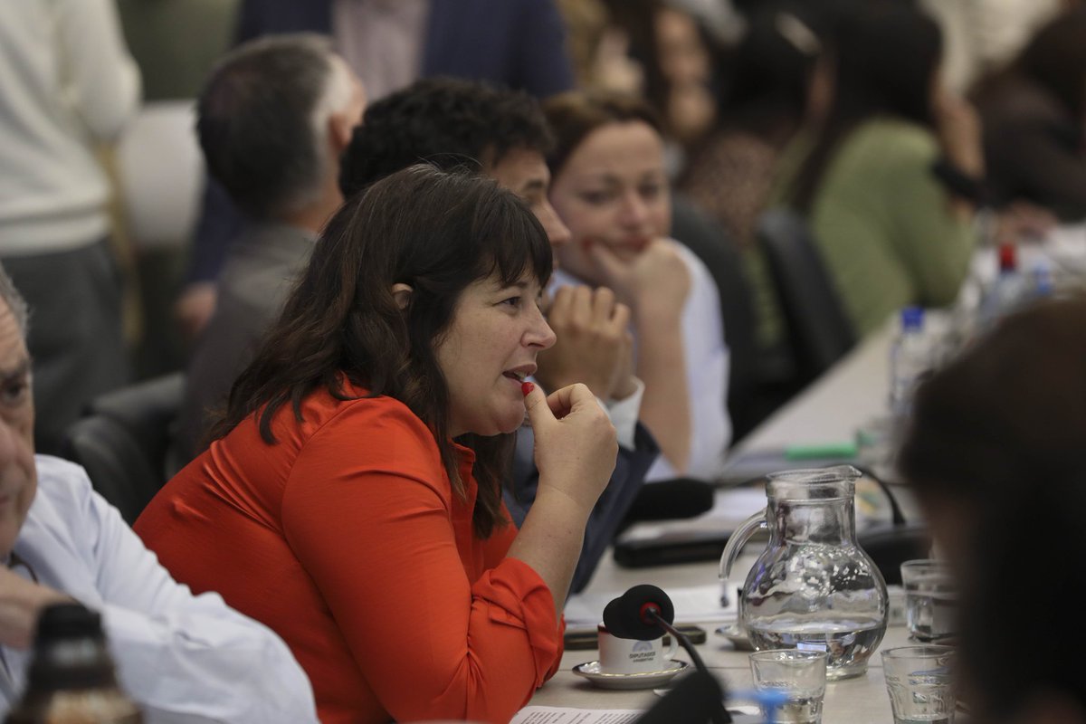 Emergencia Nacional en Discapacidad

Avanzamos en Declarar la Emergencia en <a href="/DiputadosAR/">Diputados Argentina</a> ✅️

Tras el emplazamiento en la sesión del 8 de abril logramos finalmente firmar dictamen para ir al recinto. 

El proyecto declara la emergencia en discapacidad en todo el país hasta el 31