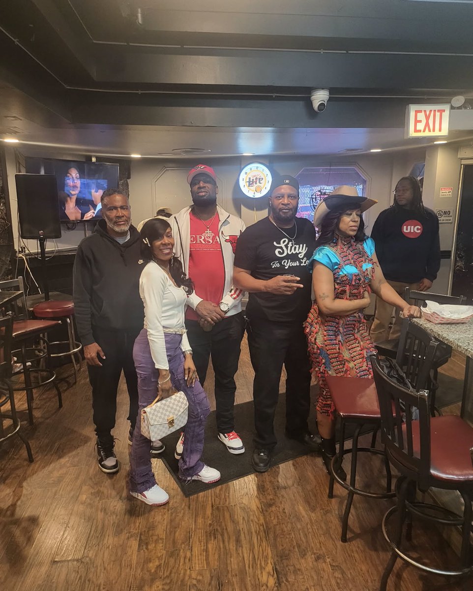 SLICK440's tweet image. My peeps