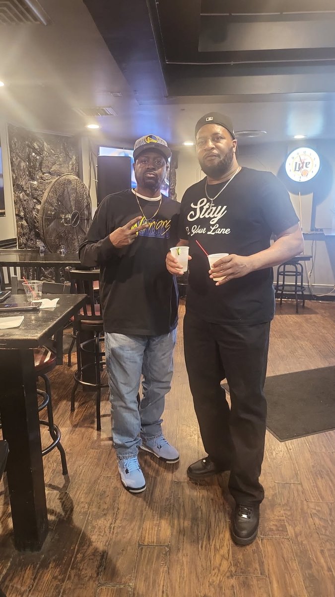 SLICK440's tweet image. One of my few best friends