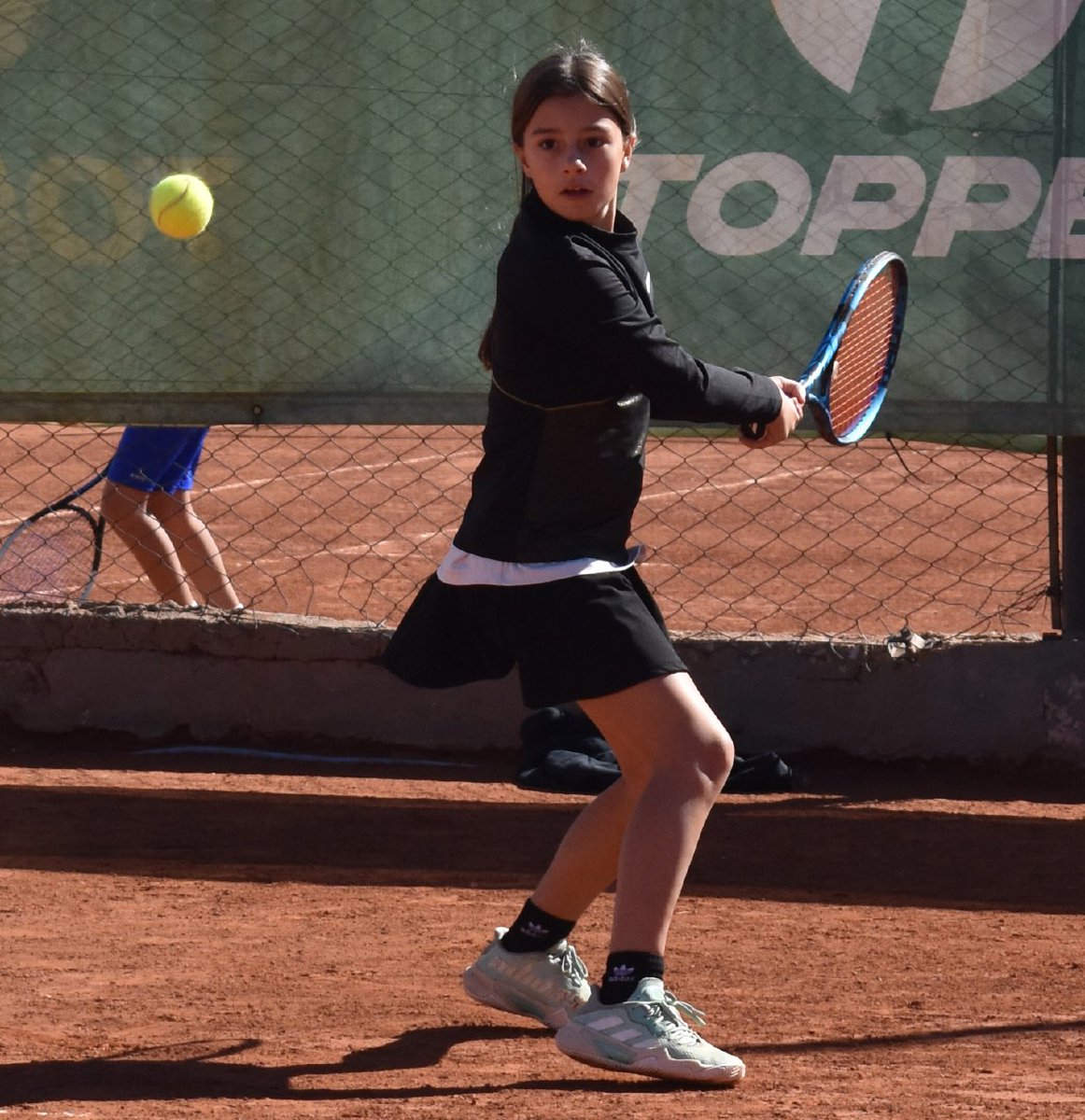 TALENTO TENIS 2025: Las chicas que, pese a competir con varones, se van destacando en el Circuito 2025
talentosports.com.ar/noticia/8187/t…