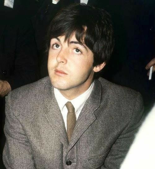 ur fucking joking hes a real person right