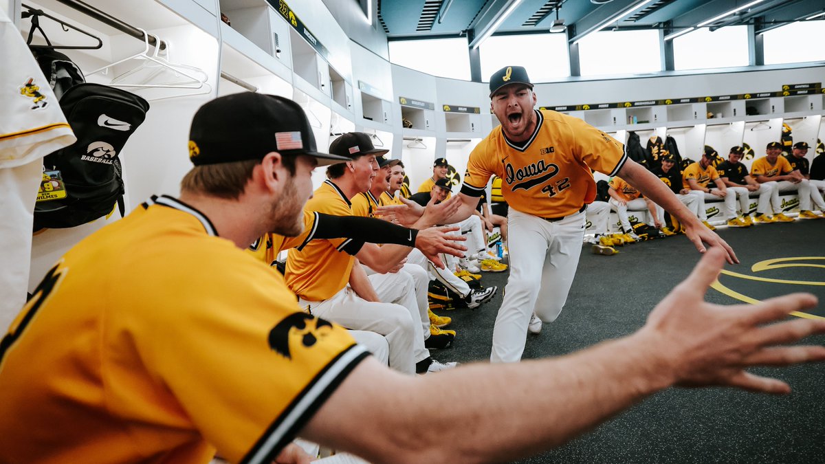 D1Baseball (@d1baseball) on Twitter photo The first team in the country to reach 20 wins in conference play, <a href="/UIBaseball/">Iowa Baseball</a> improved to a perfect eight-for-eight in Big Ten series wins with a three-game sweep of Indiana last weekend.
<a href="/burkegranger/">Burke Granger</a> sizes up the Hawkeyes and the <a href="/bigten/">Big Ten Conference</a> regular-season title race ⤵️ The first team in the country to reach 20 wins in conference play, <a href="/UIBaseball/">Iowa Baseball</a> improved to a perfect eight-for-eight in Big Ten series wins with a three-game sweep of Indiana last weekend.
<a href="/burkegranger/">Burke Granger</a> sizes up the Hawkeyes and the <a href="/bigten/">Big Ten Conference</a> regular-season title race ⤵️