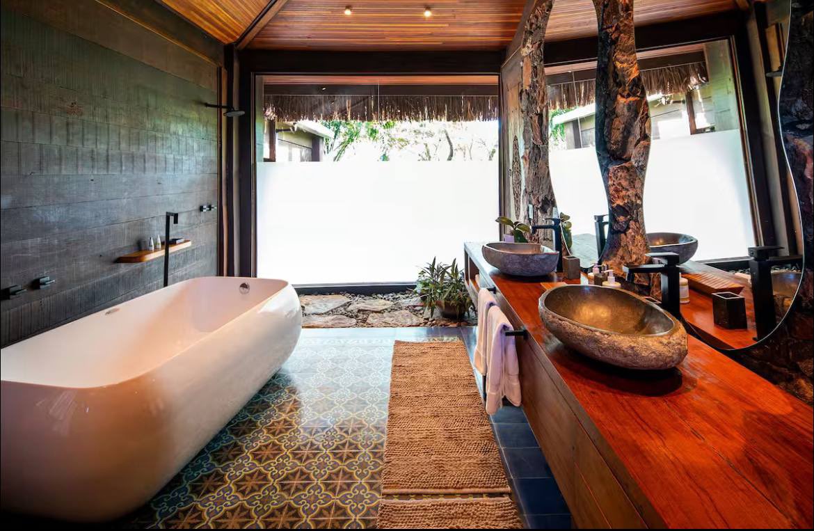 We will soon have islands for the whales on our website

trenchbnb.com