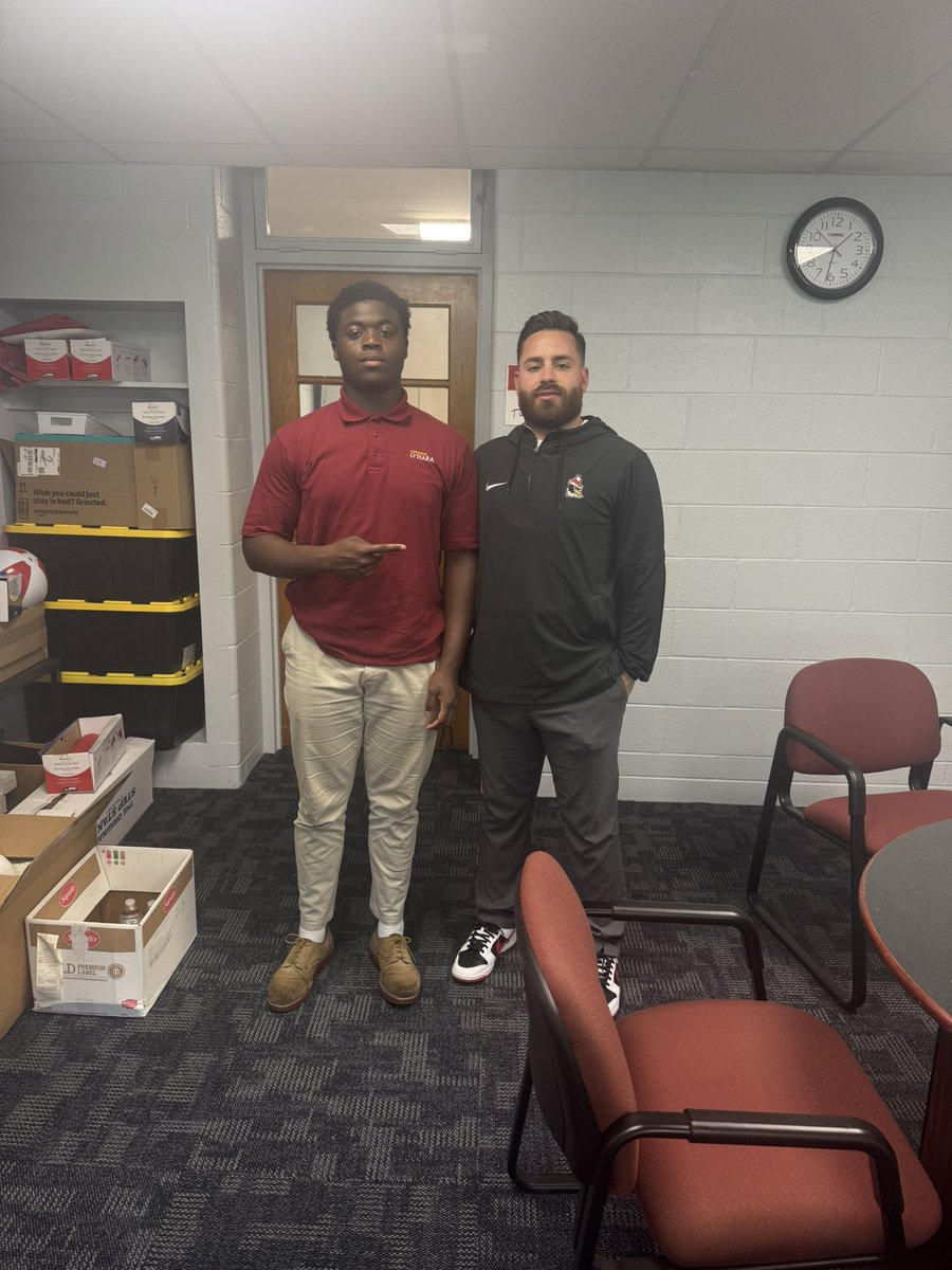 Sidique Kamara (@sidiquekamara12) on Twitter photo Had a great time meeting <a href="/ChrisJParry3/">Coach Parry</a> and building a relationship with youngstown state university!! #AGTA
<a href="/CoachkealJa/">CoachKeal_Ja</a> Had a great time meeting <a href="/ChrisJParry3/">Coach Parry</a> and building a relationship with youngstown state university!! #AGTA
<a href="/CoachkealJa/">CoachKeal_Ja</a>