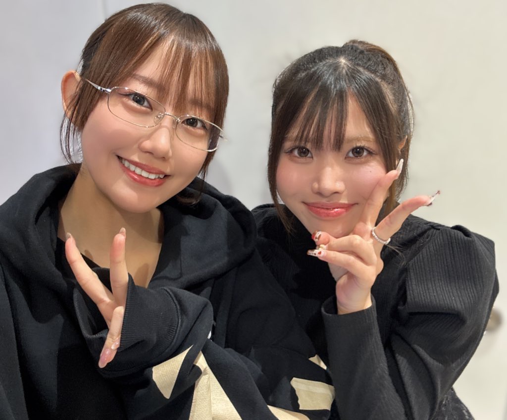 倿µ·@ãªã€ã¿ãð¬ (@natsumin_0809) on Twitter photo ç§ã®æåã®åйãèã¡ããã
ããã¥ãŒå幎ã§ãããïžð¶
ãã¡ããã¡ãé 匵ãå±ããã§
ãŸãšãã»èã蟌ã¿ãæ¬åœã«äžå¯§ã§
ãã€ãŒãããªãè¿ãæ¬ ããã
ãã€å»ã¢ãã¡ã¬ãå¢ã®é£²é
ããã§ïŒïŒïŒ
ãäžçæžåœãã®èšèã䌌åã
ãšã£ãŠãæãããåãªãã§ãð¹
æ¯éããããããå¿æŽãé¡ãããŸãð£ ç§ã®æåã®åйãèã¡ããã
ããã¥ãŒå幎ã§ãããïžð¶
ãã¡ããã¡ãé 匵ãå±ããã§
ãŸãšãã»èã蟌ã¿ãæ¬åœã«äžå¯§ã§
ãã€ãŒãããªãè¿ãæ¬ ããã
ãã€å»ã¢ãã¡ã¬ãå¢ã®é£²é
ããã§ïŒïŒïŒ
ãäžçæžåœãã®èšèã䌌åã
ãšã£ãŠãæãããåãªãã§ãð¹
æ¯éããããããå¿æŽãé¡ãããŸãð£