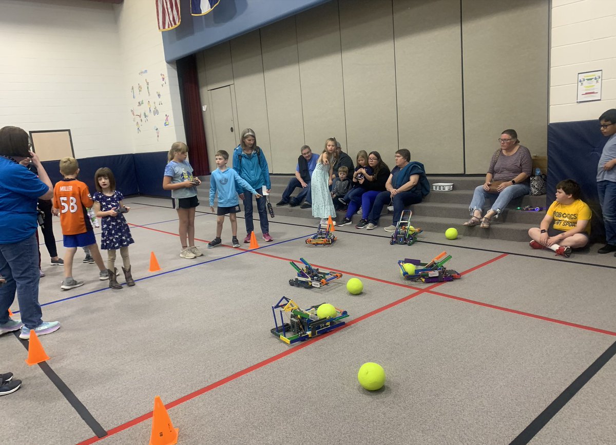 melissa_lettis's tweet photo. STEM Night is in full swing @PrairieRidgeES! Our building is buzzing with creativity—AI, Aerospace, Robotics, and more—and a visit from the ⁦@ICSVVSD⁩ Mobil Lab. Huge thanks to all who made this night a success! #StVrainStorm @SVVSDsupt @SVVSDdeputy https://t.co/TCWICgqVxL