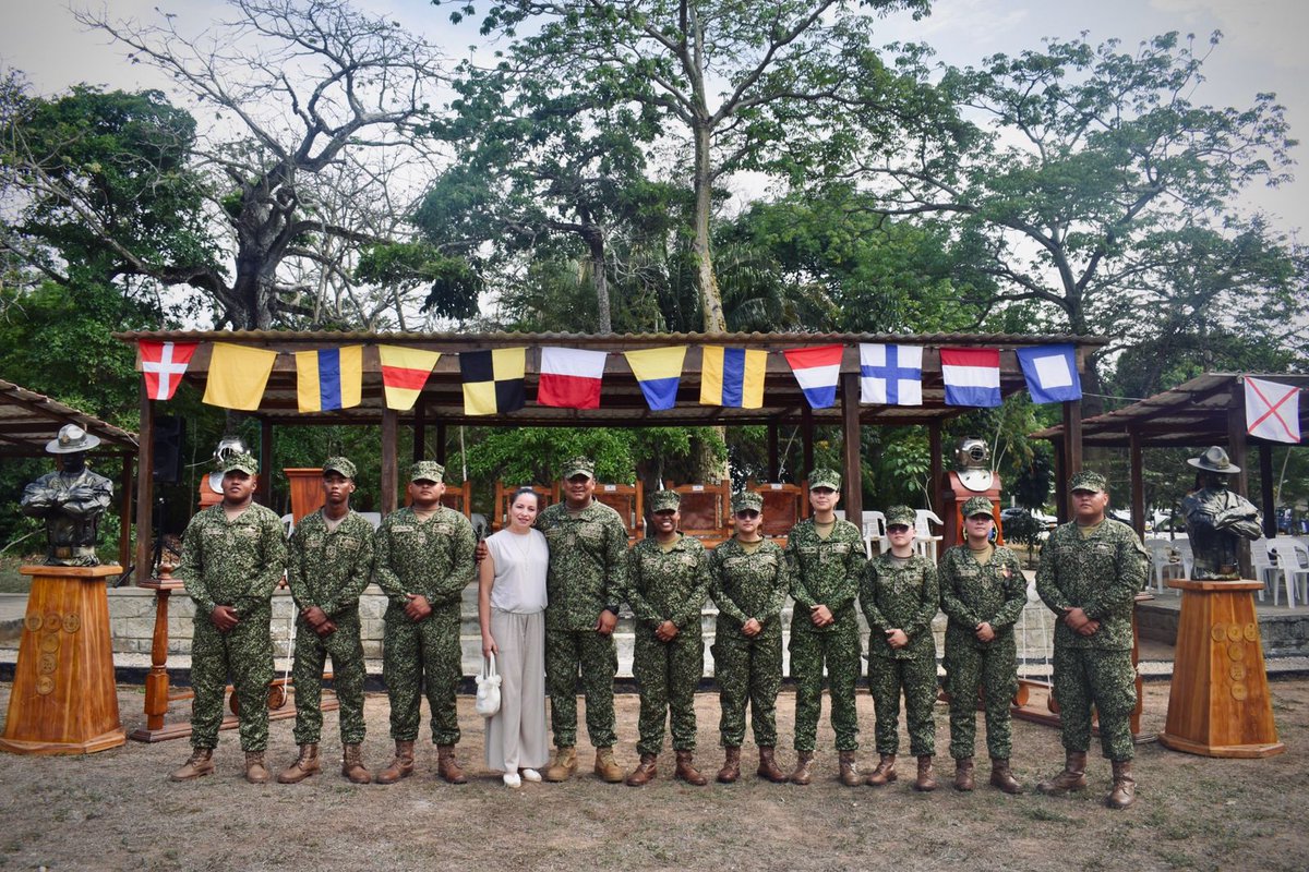 ⚓️📸 #EnImágenes | Por término de servicio militar, hoy se llevó a cabo la ceremonia de licenciamiento de 9 Infantes de Marina Bachilleres del Departamento de Seguridad de la @esfimoficial. 🎖️

¡BZ y muchos éxitos!

#PocosBuenosOrgullosos
#DisciplinaHonorTrabajo