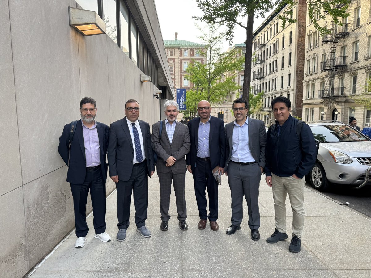 Shahmahmood Miakhel (@s_miakhel) on Twitter photo Joined <a href="/HalimaKazem/">Dr. Halima Kazem حلیمه کاظم</a> & Sibghatullah Ghaznawi at Columbia University for a discussion on Afghanistan, focusing on the current situation & the dilemmas faced by Afghans, the region, and the Int. community regarding accountability and leverage over the Taliban on human rights issues. Joined <a href="/HalimaKazem/">Dr. Halima Kazem حلیمه کاظم</a> & Sibghatullah Ghaznawi at Columbia University for a discussion on Afghanistan, focusing on the current situation & the dilemmas faced by Afghans, the region, and the Int. community regarding accountability and leverage over the Taliban on human rights issues.
