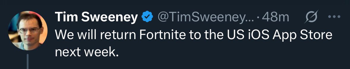 GOLDEN tweet media