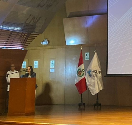 Universidad Nacional de Educación tweet media