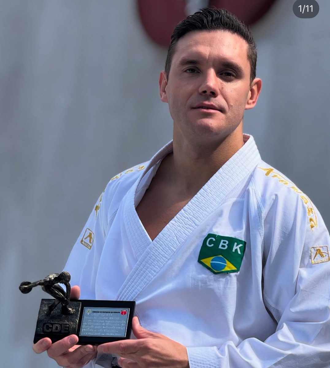 Hoy  hizo oficial su retiro como atleta de alto rendimiento el sensei <a href="/DouglasBrose/">Douglas Brose</a> una leyenda del karate de Brasil 🇧🇷 y el mundo entero. Brose de 39 años también fue clave en el ingreso del karate en los Juegos Olímpicos de #Tokyo2020 en la comisión de la WKF