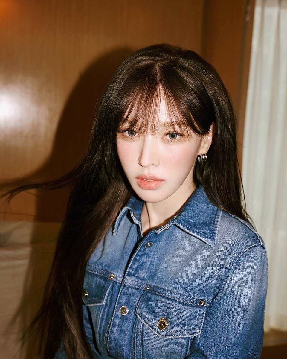 dolceyeri's tweet photo. both blitzway and asnd using the girls’ respective colors to announce them as new artists🥺 i have high hopes for these companies, please take good care of our girls! https://t.co/gh7XEF9H9u