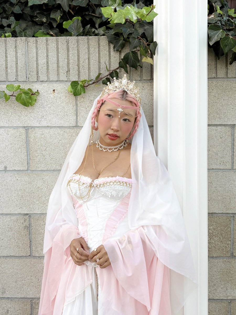 lilmimikisses's tweet image. thanks for all the ren faire outfit love!!! here’s some more photos :3c