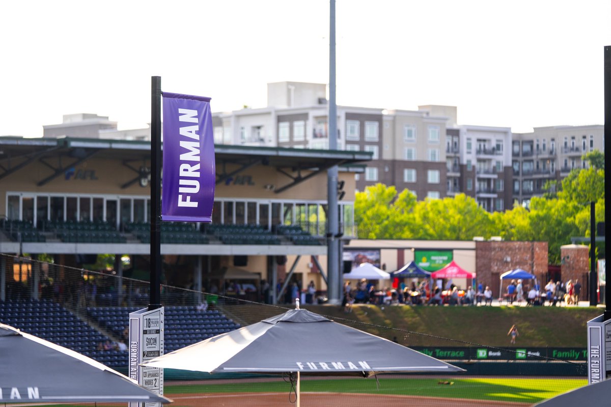 Furman Paladins (@furmanpaladins) on Twitter photo ππ«π’π―π ππ¨π« ππ±πππ₯π₯ππ§ππβοΈ
Head Menβs Basketball Coach, Bob Richey, got to speak to schools from all around the county at the Drive for Excellence Game at Fluor Field! Thanks for having us <a href="/GreenvilleDrive/">Greenville Drive</a> !!
#FUAllTheTime | #AllDIN ππ«π’π―π ππ¨π« ππ±πππ₯π₯ππ§ππβοΈ
Head Menβs Basketball Coach, Bob Richey, got to speak to schools from all around the county at the Drive for Excellence Game at Fluor Field! Thanks for having us <a href="/GreenvilleDrive/">Greenville Drive</a> !!
#FUAllTheTime | #AllDIN
